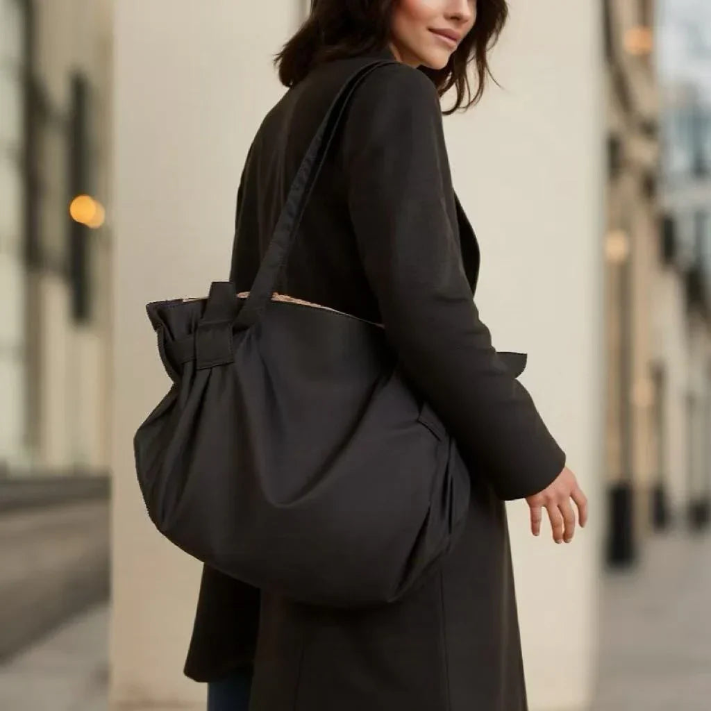 SIMBY™ The bag that packs everything up, stress-free